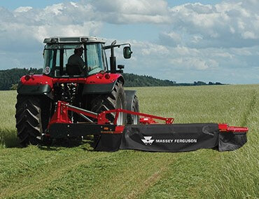 Rear-Mounted Side Attachment - Clean Compact Swath